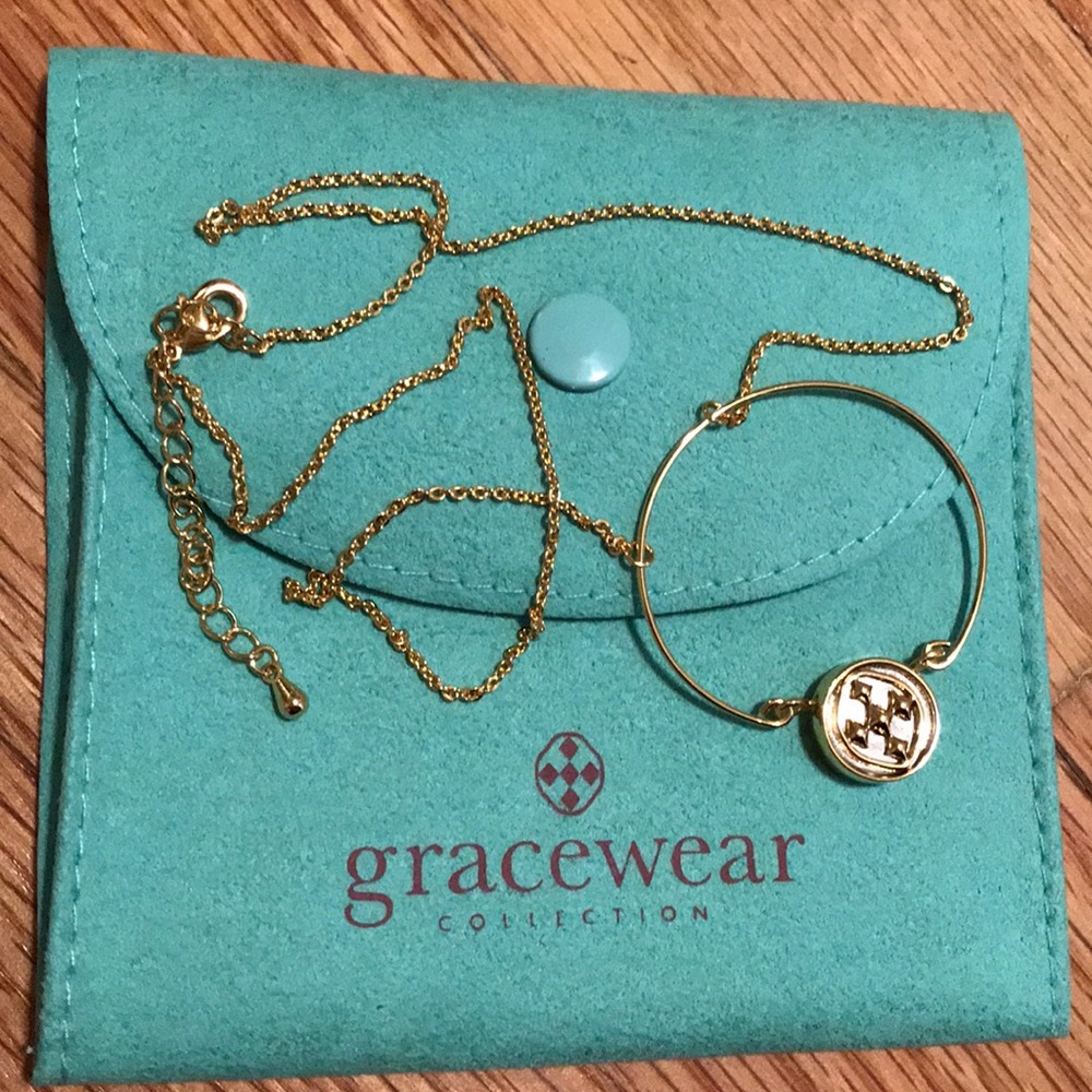 BRAND NEW Gracewear Gold Necklace